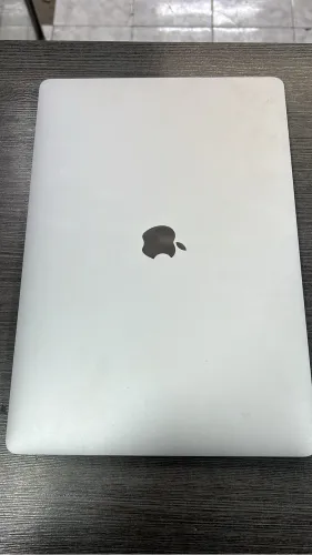 MACBOOK PRO ? 2018