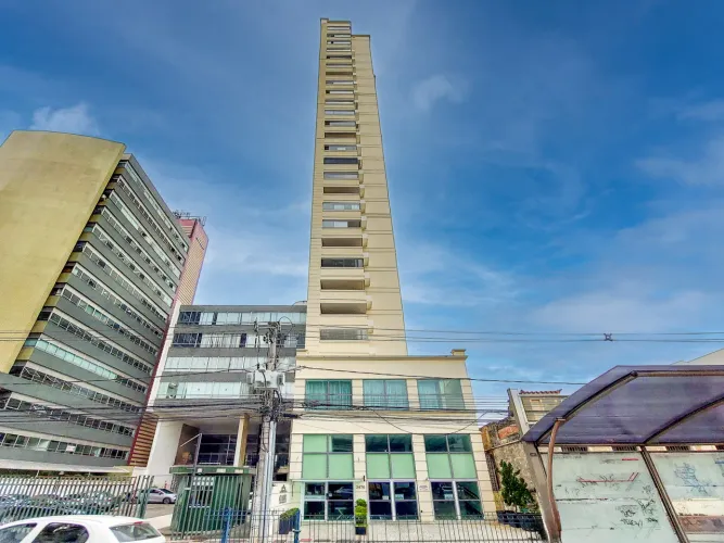 Apartamento com varanda gourmet e área de lazer para locação