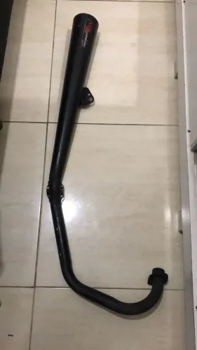 Escapamento estralador para moto com bacalhau 