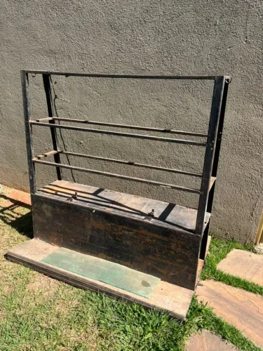 Cavalete para carregar vidros para strada cabine simples