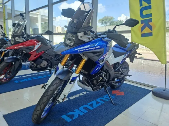 Suzuki V-strom 1050xt abs 2027