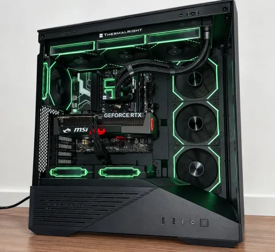 PC Gamer Ryzen 7 7800X3D | RTX 5060 Ti 8GB | 32GB DDR5 | SSD 1TB Gen5 | 650W