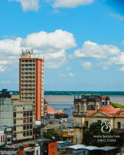 Apartamento com 02 quartos na Praça da República / Presidente Vargas