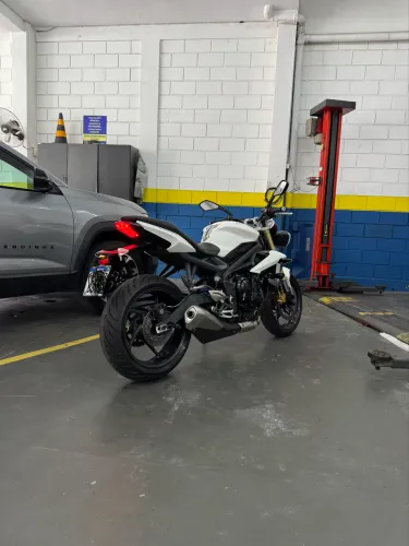 Street triple 675 ABS