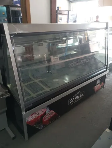 NZ. Balcão vitrine açougue 2 metros Gelopar com desembaçador no vidro