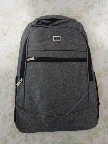 Mochila Nova Reforçada - Ideal para Trabalho e Estudo