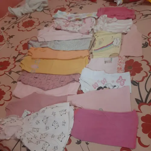 Lote de roupa de bebê 