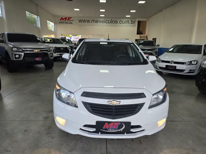 Chevrolet Onix JOY Hatch 1.0 8V Flex Mec. 4P 2019