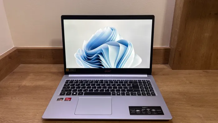Notebook Acer Aspire 5 (Aceito troca por Iphone 15 pro e pago a volta)