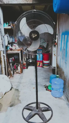 Vende-se um ventilador delta Gold