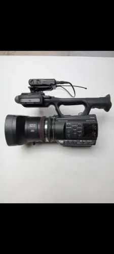 Filmadora AG AC90P