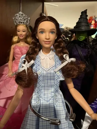 Boneca dorothy wicked