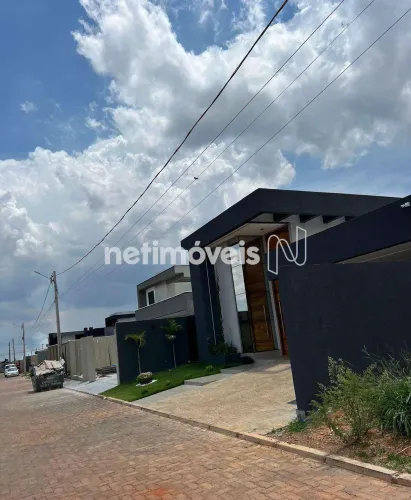 Rua Alameda dos Ipês