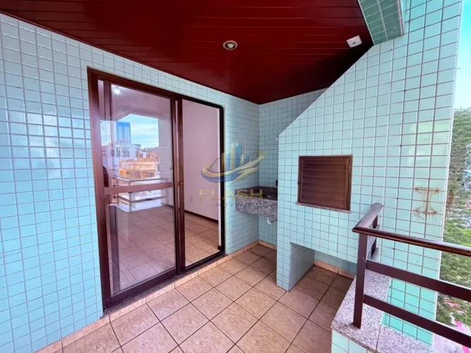 Locação anual 2 quartos sem moveis Pioneiros Balneário Camboriú