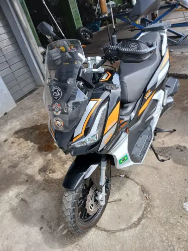 Vendo linda Scooter Shineray modelo URBAN  2025