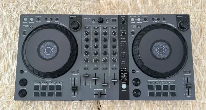 DDJ FLX6