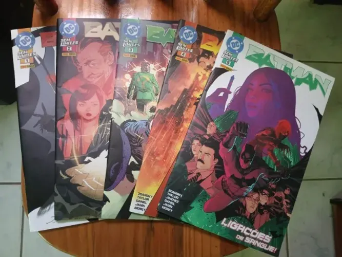 HQs Mensais do Batman Fase do Chip Zdarsky - n° 1 a 5