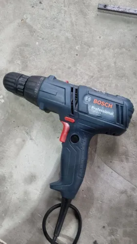 Furadeira Parafusadeira Bosch Professional GSR 7-14 220V - R$ 150 - Oportunidade