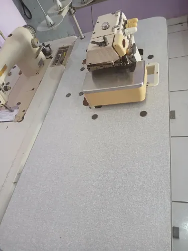 Máquina overlok 