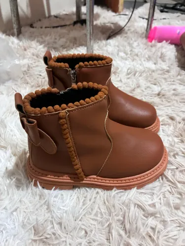 Bota infantil
