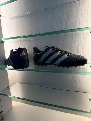 Chuteira Adidas Ace 16.3 TF Society 39 - NOVA