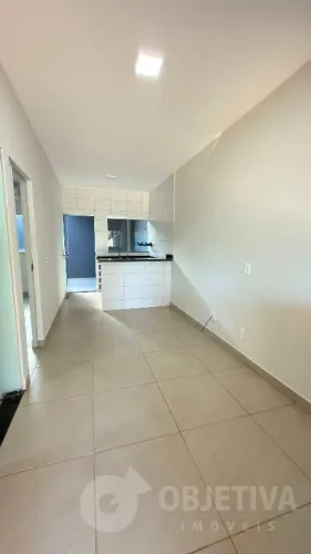 Oportunidade Única: Casa Nova para Alugar no Bairro Jaraguá, Uberlândia
