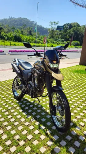Lander 250 ZERADA 