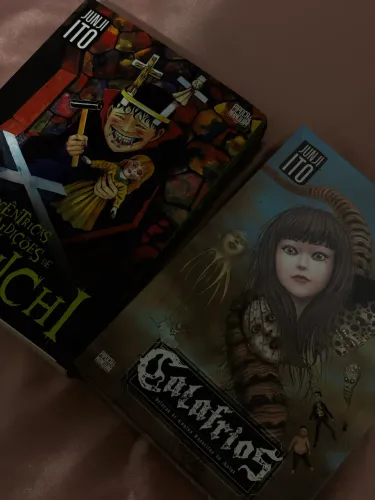Dois mangás junji ito