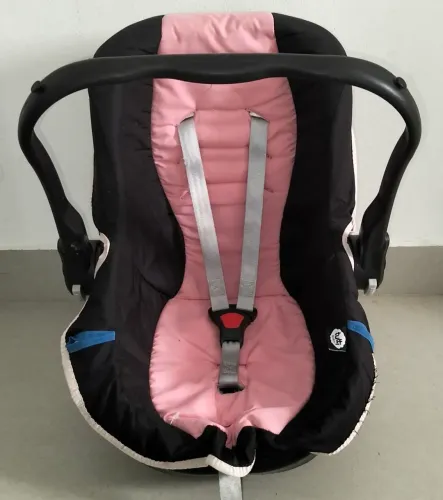 Bebê Conforto Tutti Baby (0 a 13kg) Rosa/Preto - Higienizado e Impecável