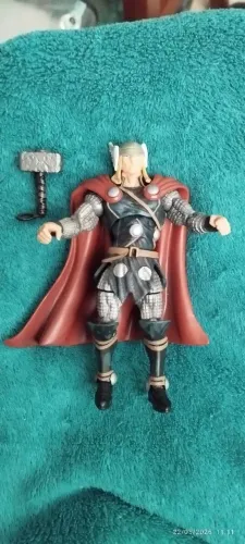 Thor Marvel original 11Cm.