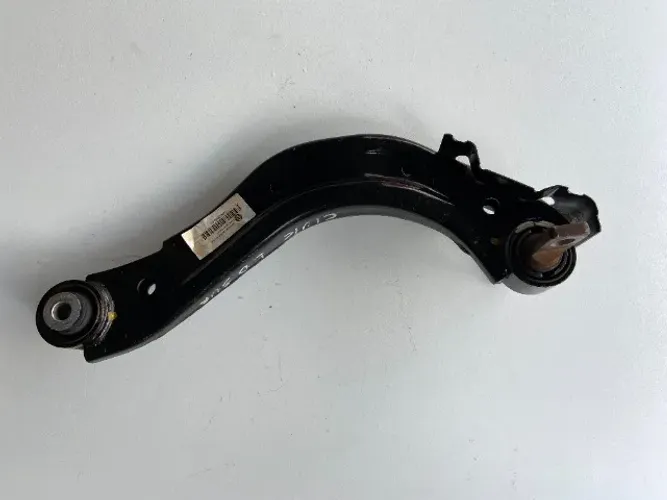 Braço Suspensão Traseira direita Honda Civic 1.8 2008 2009 (3)
