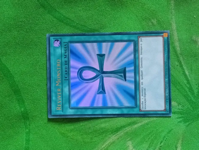 Vendo carta arte original YU GI OH