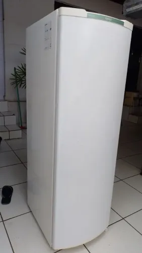 Vendo Geladeira 400$