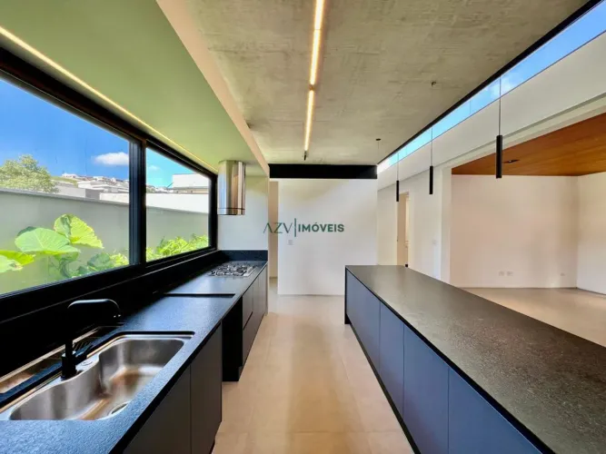 Casa à venda no condomínio Monte Carlo no Urbanova - SJC/SP