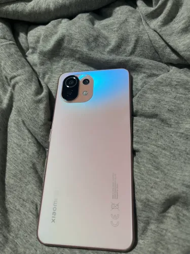     Xiaomi Mi 11 Lite 128GB - Excelente Estado, Muito Conservado