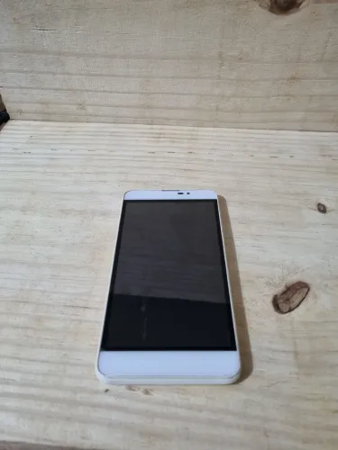 Celular Multilaser Para retirar peças