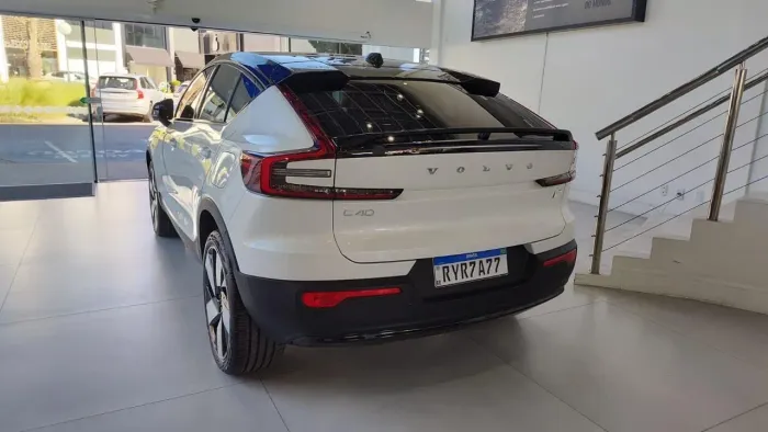 Volvo C40 Twin Ultimate (elétrico) 2023