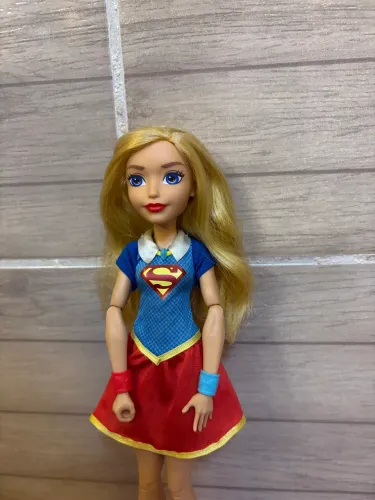 Boneca Super Girl Dc Super Hero Girls