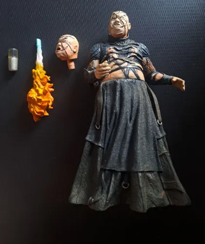 Figura Cenóbita Barbie Hellraiser 3 Clive Barker NECA 
