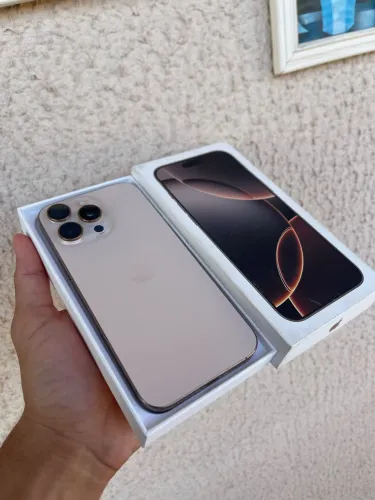 IPHONE 16 PRO MAX 256gb de memória