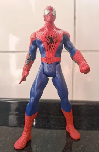 Boneco Homem Aranha Hasbro 2014