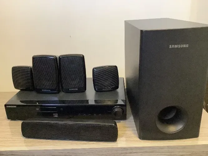 Home Theater Samsung HT-Z220T 5.1 Completo + Controle Original - Funcionando