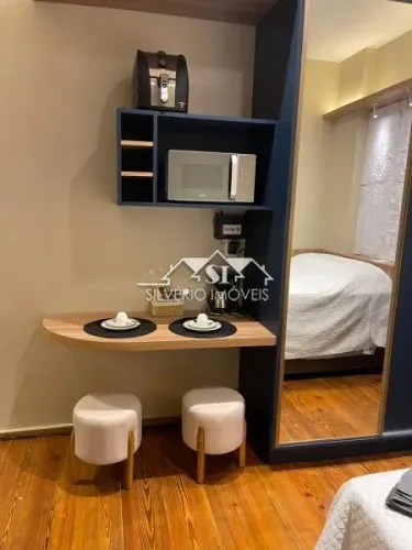 Apartamento- Petrópolis, Centro