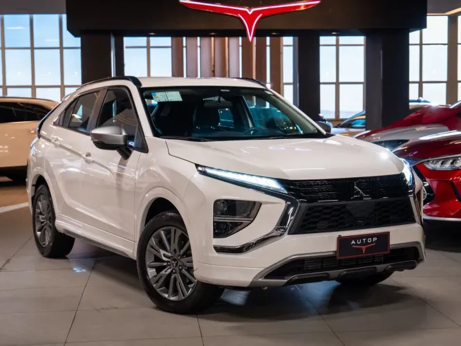 Mitsubishi Eclipse Cross Rush 1.5 16V 165cv Aut. 2025