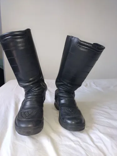 Bota em couro motociclista Kaluci