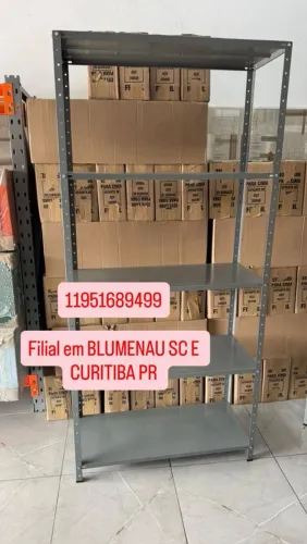Prateleiras de aço estoque