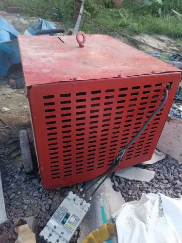 VENDO MAQUINA DE SOLDA 400 AMPERES