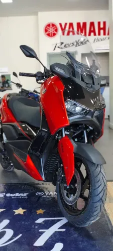 Scooter Premium Xmax 300 CONNECTED 2027