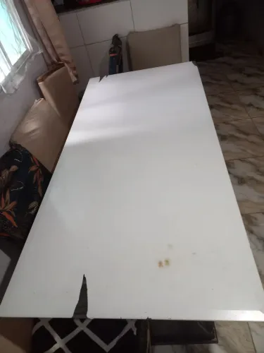 Mesa de sala de jantar