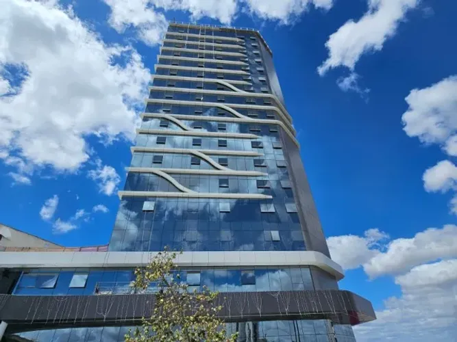Sala Comercial no Emp. Epic Tower em Caruaru/PE à Venda (SA0209-DV)